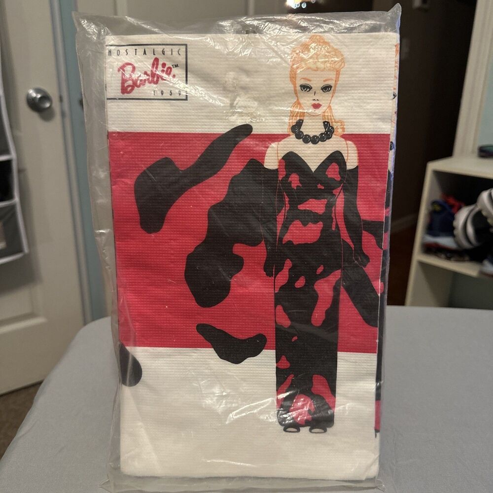 Vintage!! 1988 Barbie Birthday Tablecovers  Sealed NOS Very Cool 🎉🎂